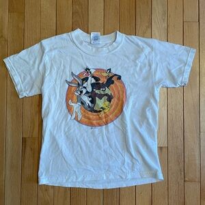 Vintage Looney Tunes Shirt